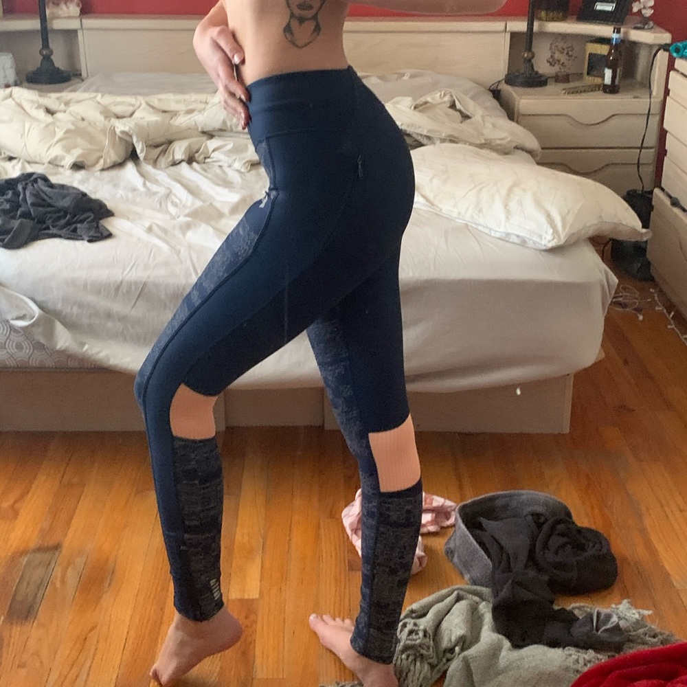 Reflective Under Armor Compression Workout Pants - image 3